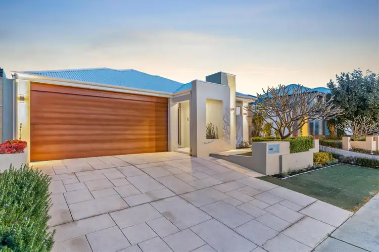 Second view of Homely house listing, 56 Vaucluse Circuit, Belmont WA 6104