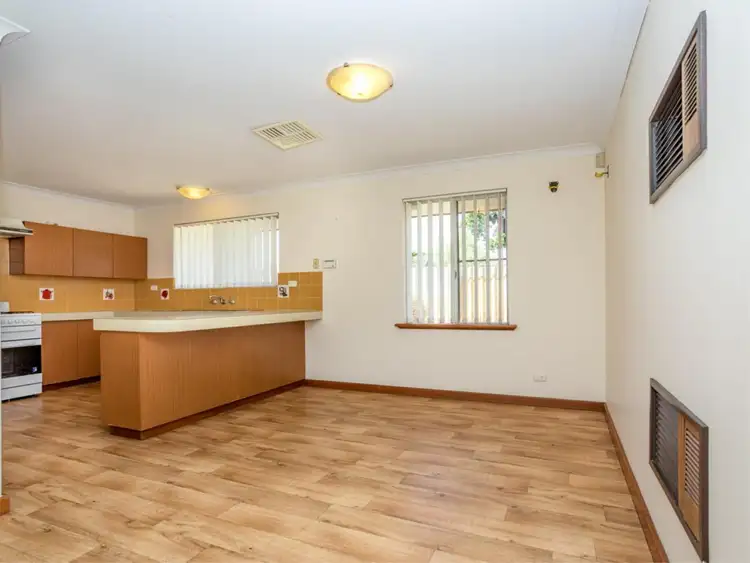 Fifth view of Homely house listing, 14 Wimmera Place, Huntingdale WA 6110