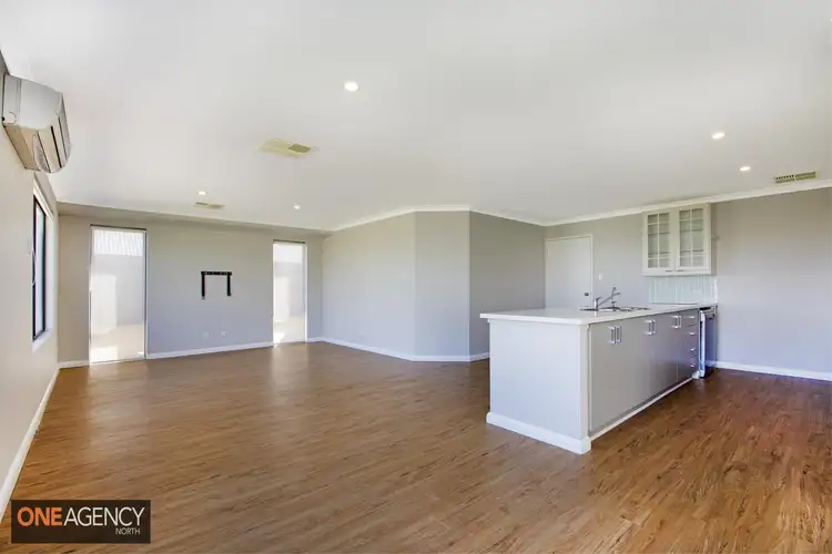 Seventh view of Homely house listing, 8 Ronsard View, Ridgewood WA 6030