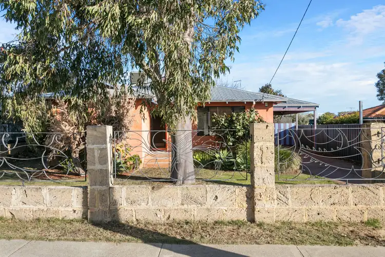 9 Jeanes Road, Karrinyup WA 6018
