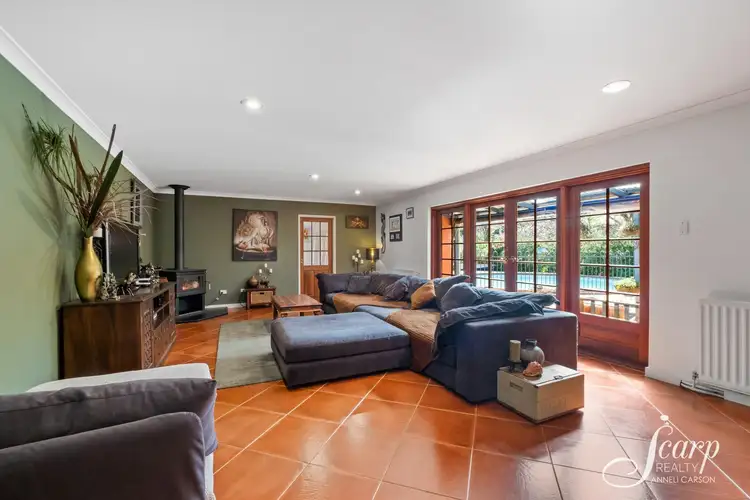 163 Railway Road, Gooseberry Hill WA 6076