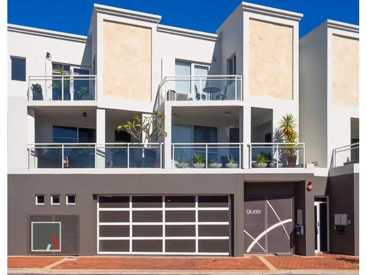 Main view of Homely unit listing, 2/43 Bulwer Street, Perth WA 6000