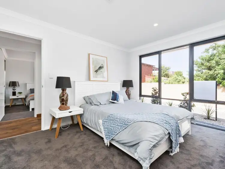 1/6 Hall Street, Karrinyup WA 6018