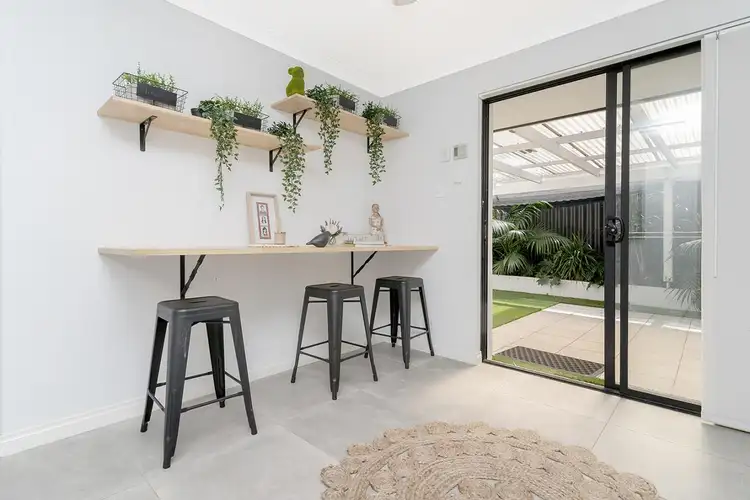 Fifth view of Homely house listing, 3 The Return, Woodvale WA 6026