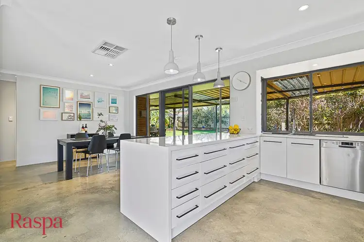 Seventh view of Homely house listing, 4 Glenorn Court, Yangebup WA 6164