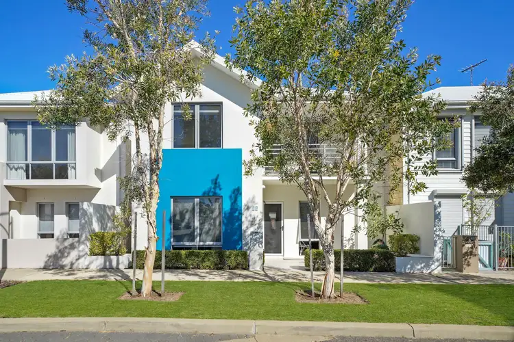 27 Shoalwater Street, North Coogee WA 6163