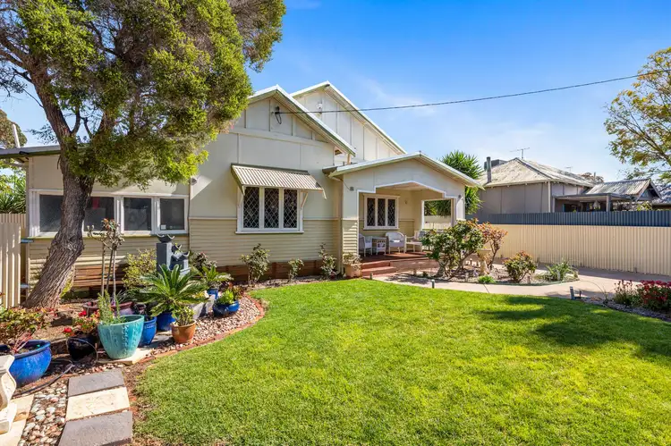 14 Hare Street, Lamington WA 6430