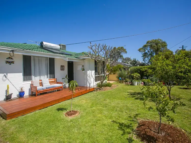 5 O'Hara Street, Beaconsfield WA 6162