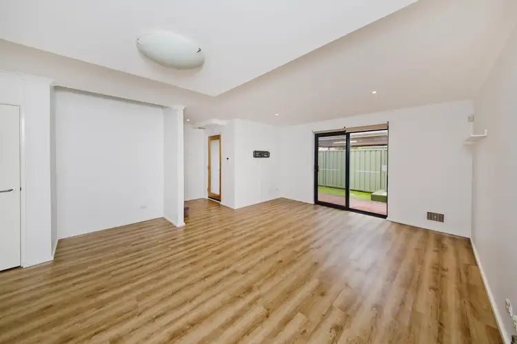 Seventh view of Homely house listing, 15/40 Hollins Bend, Madeley WA 6065