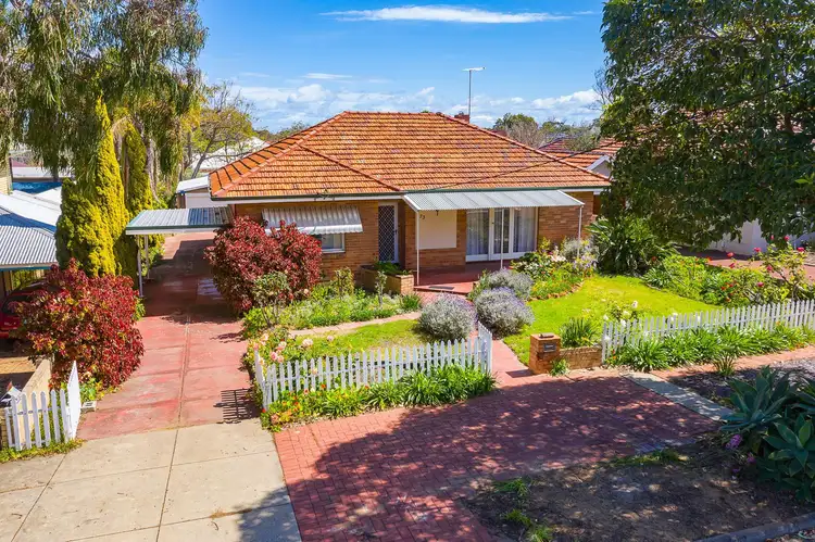 73 Murray Road, Bicton WA 6157