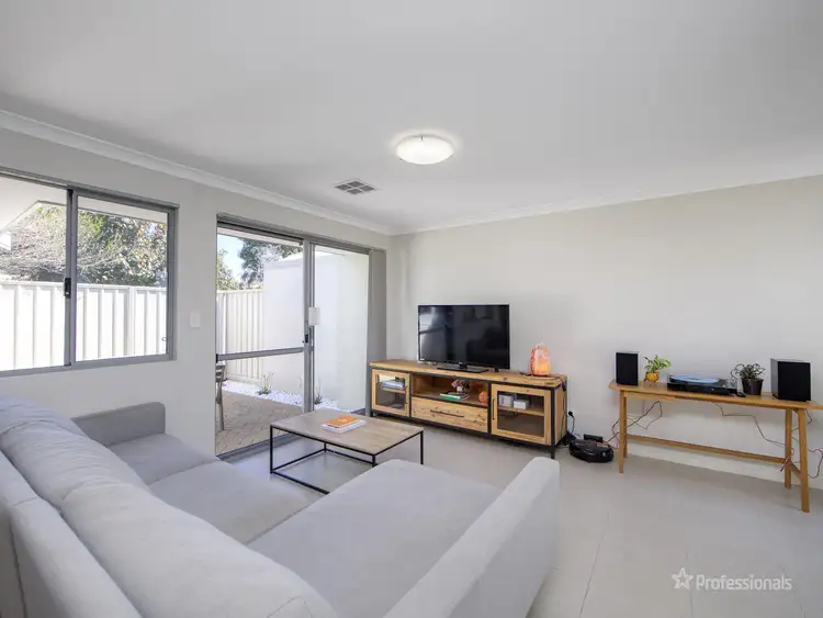 Seventh view of Homely villa listing, 8/10 Charles East Street, Midland WA 6056