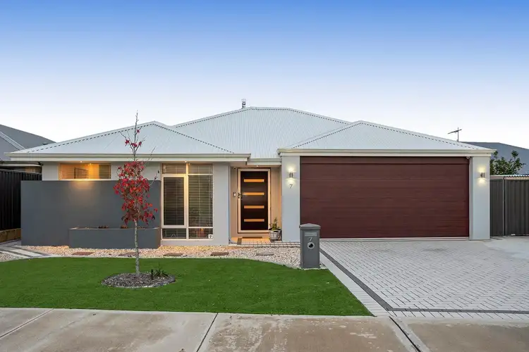 7 Rivelin Way, Aveley WA 6069