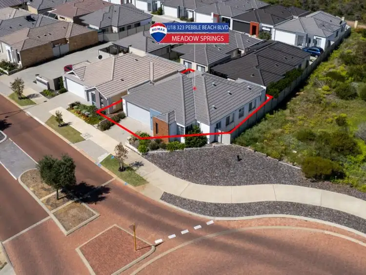 18/323 Pebble Beach Boulevard, Meadow Springs WA 6210