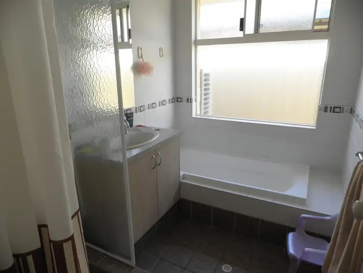 Fifth view of Homely house listing, 8 Sunflower Road, Success WA 6164