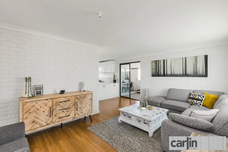 1 Varley Crescent, Cooloongup WA 6168