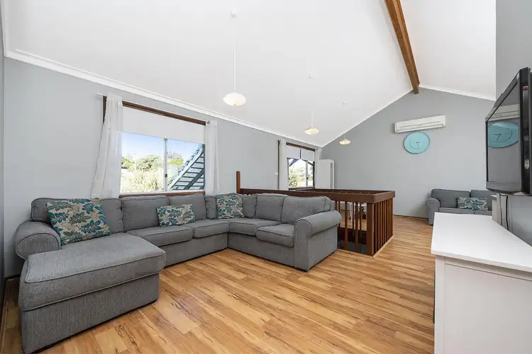 14 Burnett Road, Guilderton WA 6041