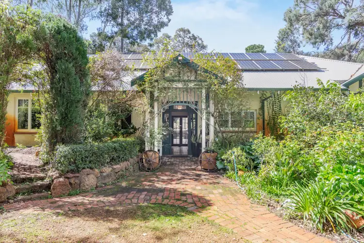 30 Throssell Street, Sawyers Valley WA 6074