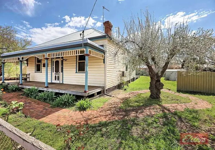 16 Furnival Street, Narrogin WA 6312