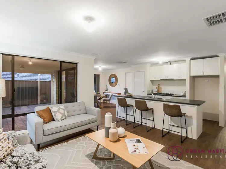 Fifth view of Homely house listing, 8 Dalrymple Drive, Leda WA 6170