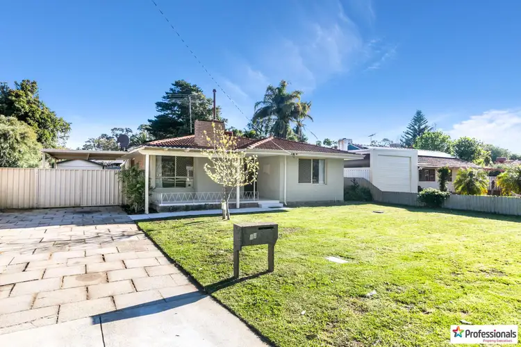 Main view of Homely house listing, 35 Rhodes Crescent, Calista WA 6167