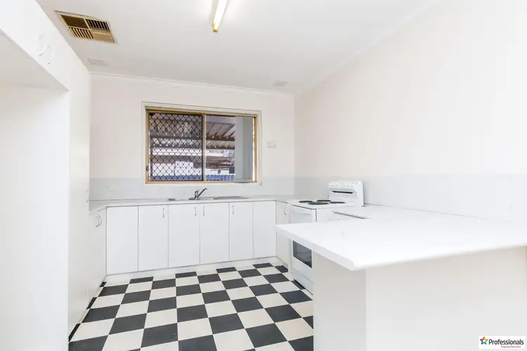Fifth view of Homely house listing, 35 Rhodes Crescent, Calista WA 6167