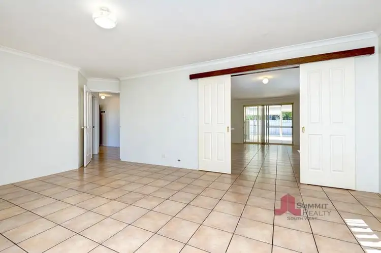 Fifth view of Homely house listing, 2 Firebush Glen, Glen Iris WA 6230