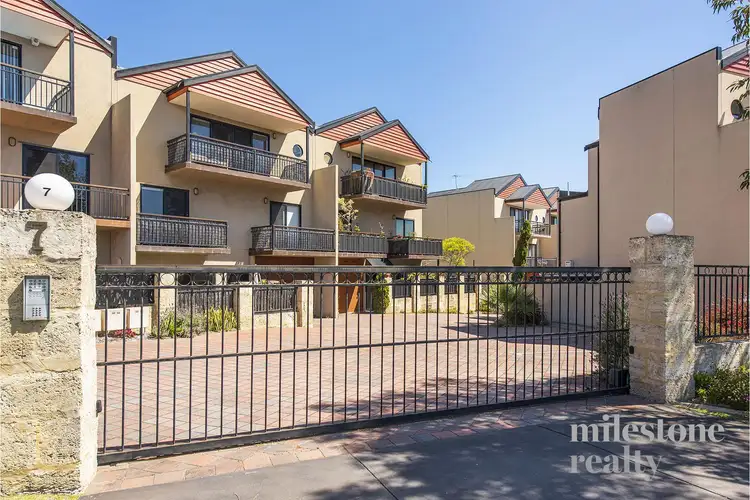5/7 Bellion Drive, Hamilton Hill WA 6163