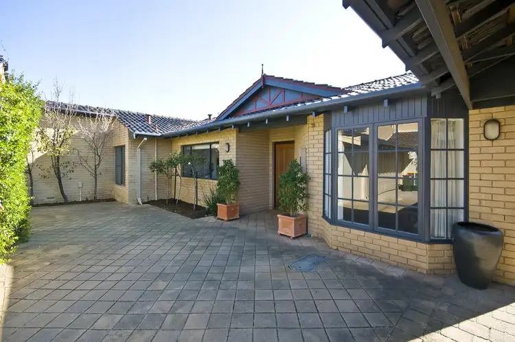 4B Solomon Street, Mosman Park WA 6012