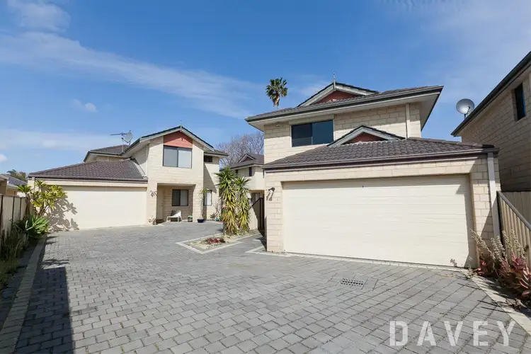 3/3 Elward Place, Balga WA 6061