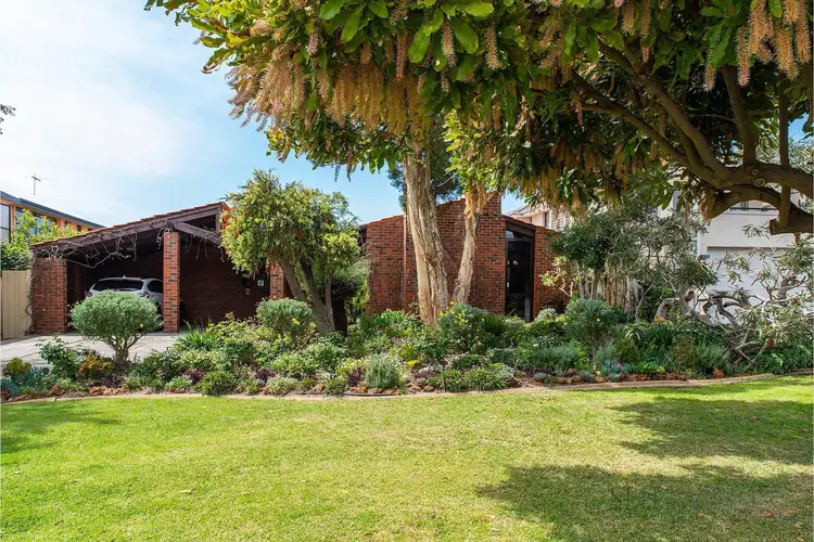 50 McCallum Crescent, Ardross WA 6153