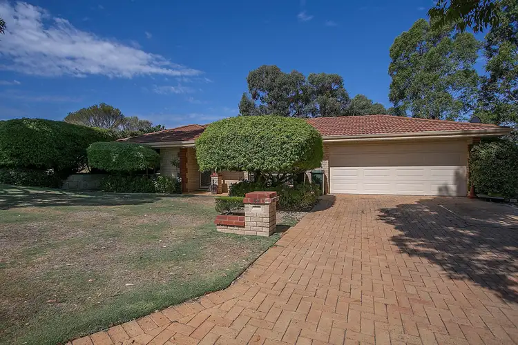 54 Eden Drive