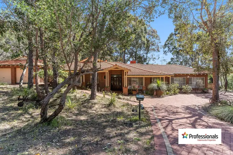 14 Schmitt Road, Kalamunda WA 6076