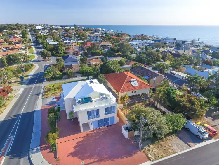 28 Marine Terrace, Sorrento WA 6020