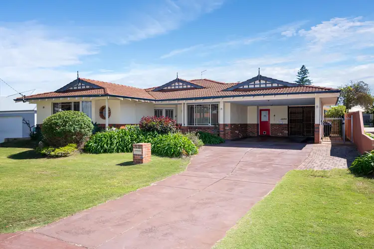 45 Mary Street, Watermans Bay WA 6020