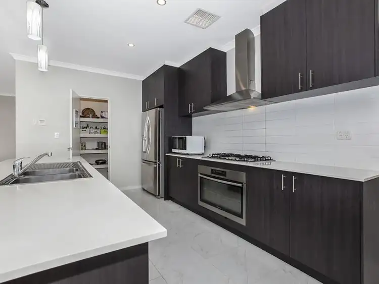 Fourth view of Homely house listing, 32 Davenport Approach, Wandi WA 6167