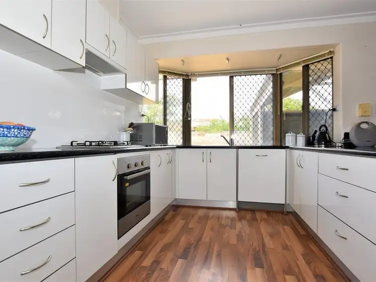 Seventh view of Homely house listing, 4 Doram Court, Swan View WA 6056