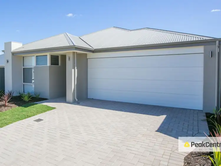 Second view of Homely house listing, 32 Needlewood Loop, Wandi WA 6167