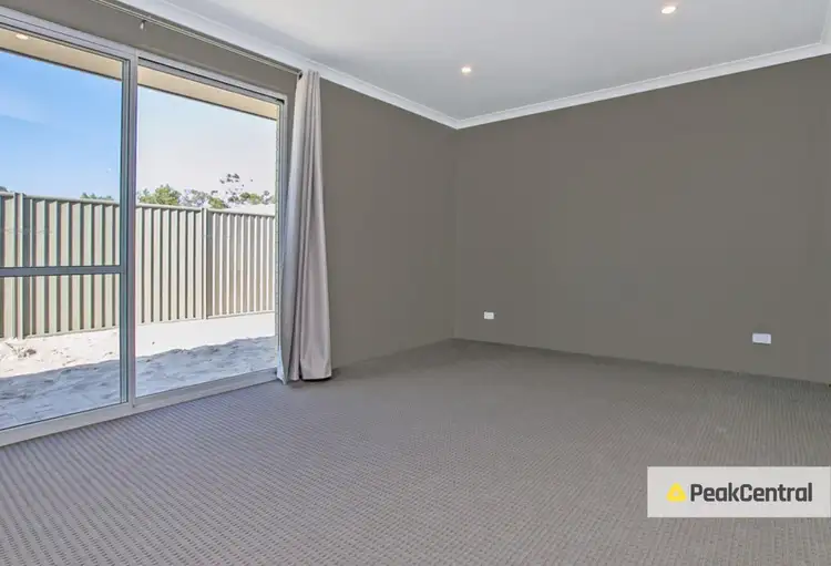 Sixth view of Homely house listing, 32 Needlewood Loop, Wandi WA 6167