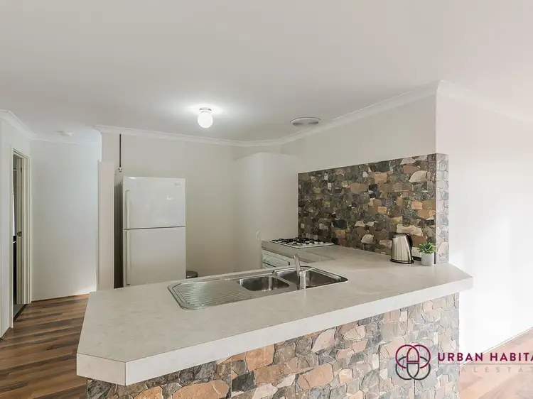 Fifth view of Homely house listing, 21 Brookeby Heights, Leda WA 6170
