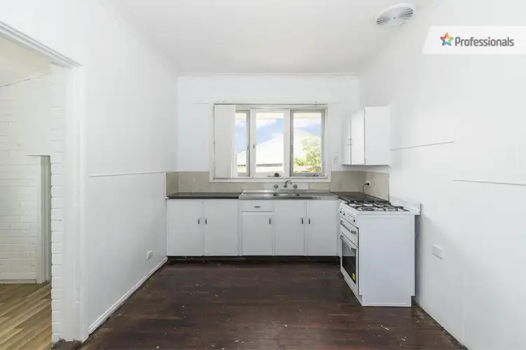 Fifth view of Homely house listing, 15 Clianthus Way, Koongamia WA 6056