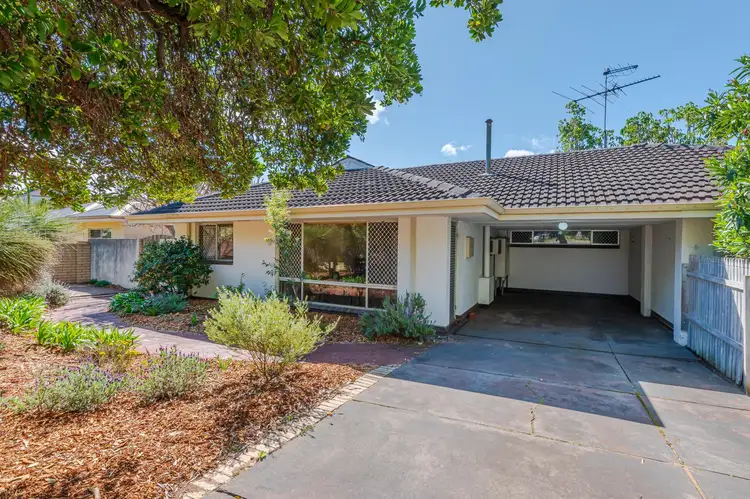 1B Chiswick Street, Wembley Downs WA 6019