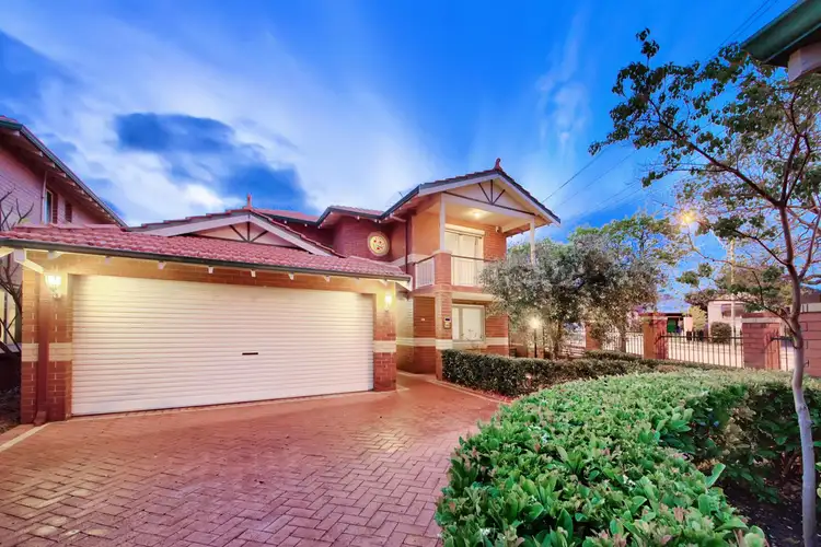 109 Scarborough Beach Road, Mount Hawthorn WA 6016