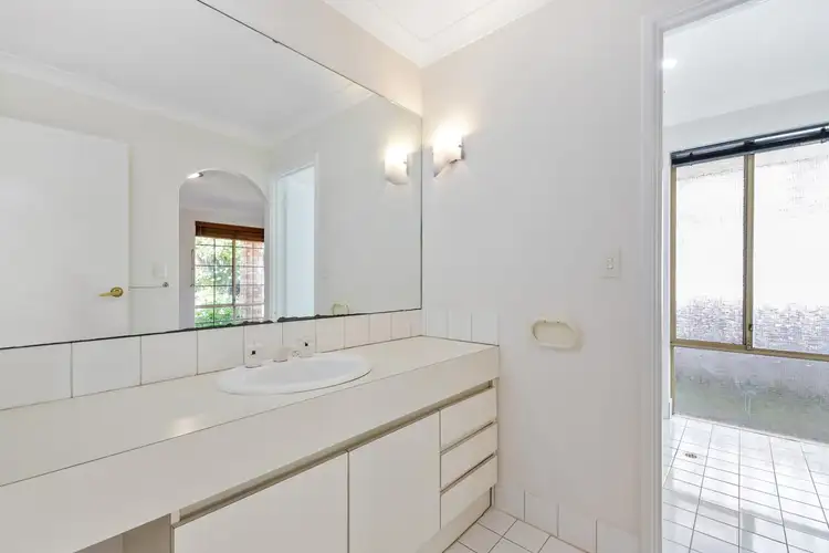 Fifth view of Homely house listing, 5 Steffanoni Place, Kardinya WA 6163