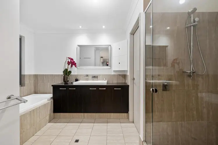 Fifth view of Homely house listing, 16 Adenine Bend, Piara Waters WA 6112