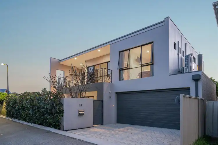 10 Healeys Lane, Yokine WA 6060