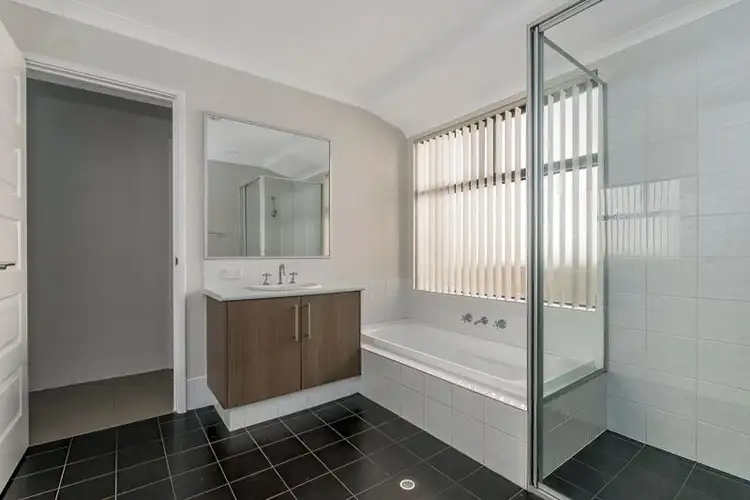 Fifth view of Homely house listing, 4 Minchin Turn, Baldivis WA 6171