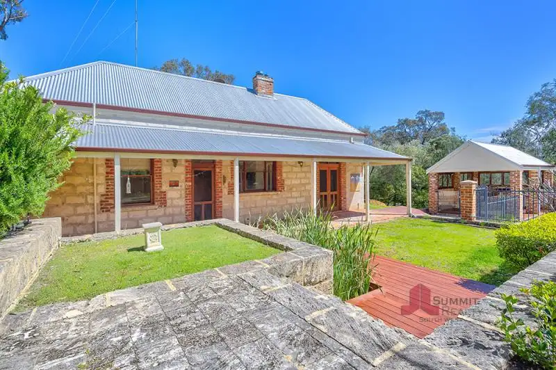 Main view of Homely house listing, 8 Grosmont Glade, Leschenault WA 6233