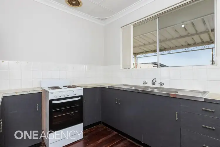 Fifth view of Homely house listing, 31 Aumerle Way, Spearwood WA 6163