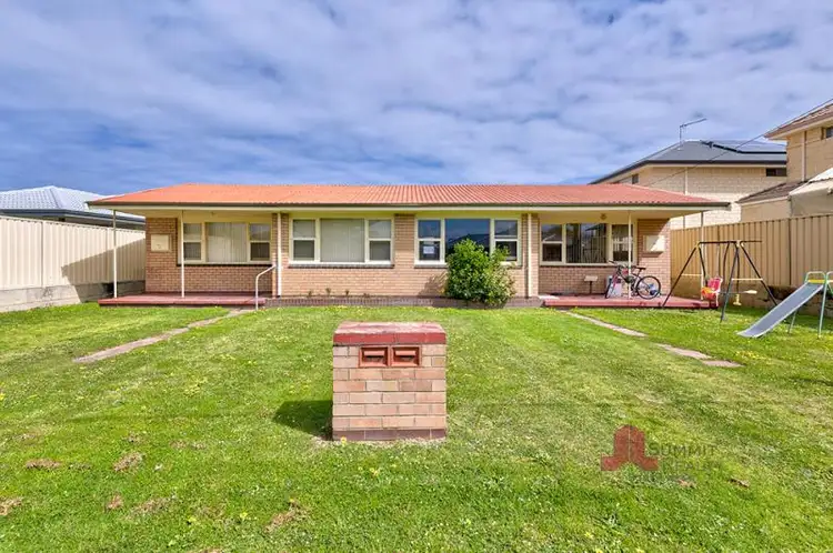 10 Holywell Street, South Bunbury WA 6230