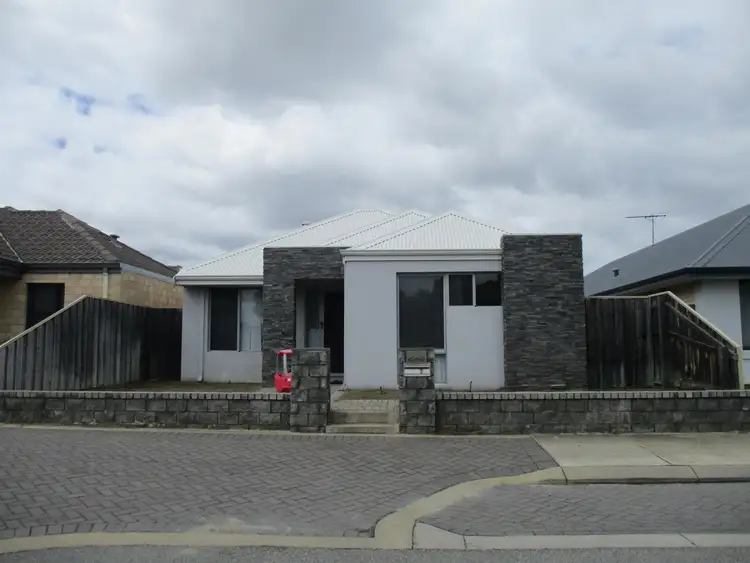 7 Malting Court, Canning Vale WA 6155